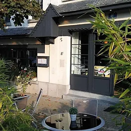 La Fayette 2*