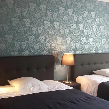 La Fayette 2* Rochefort