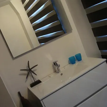 La Fayette Szálloda Rochefort