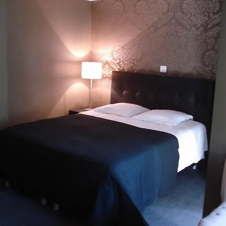 La Fayette 2* Rochefort